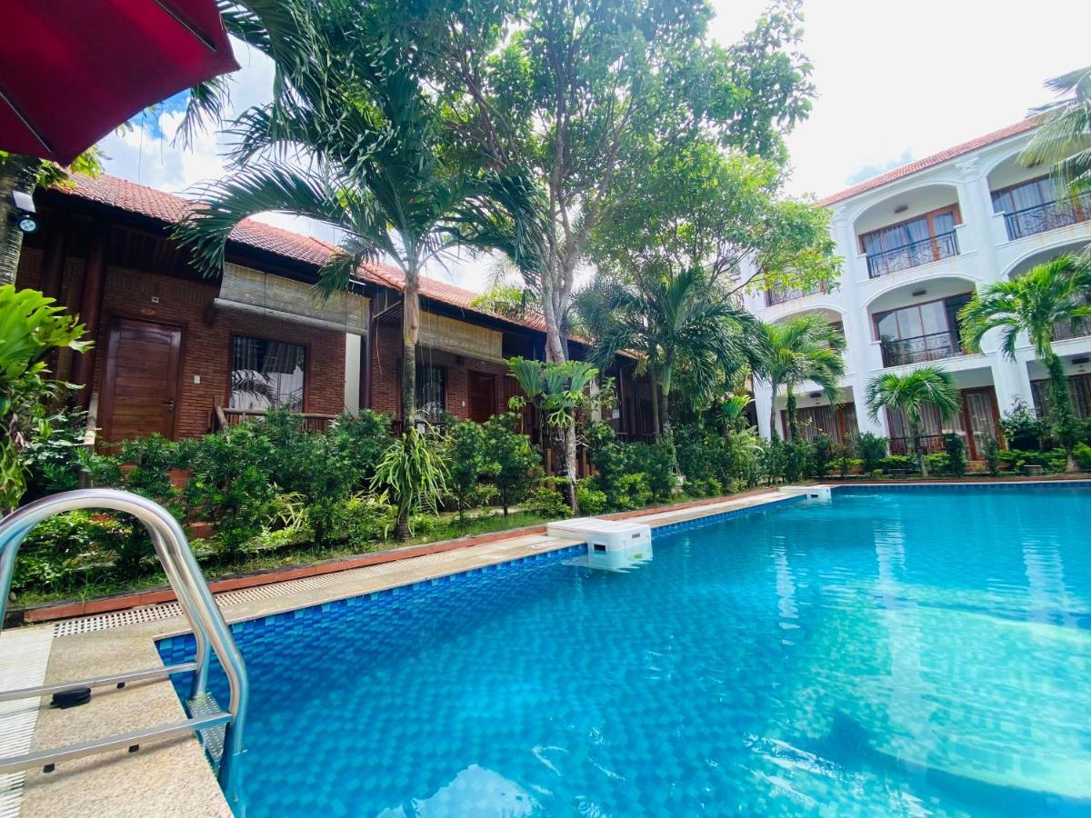 Dong Xuan Hong Hotel Phú Quốc Exterior foto