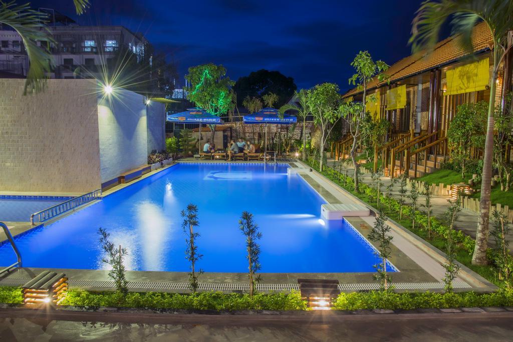 Dong Xuan Hong Hotel Phú Quốc Exterior foto