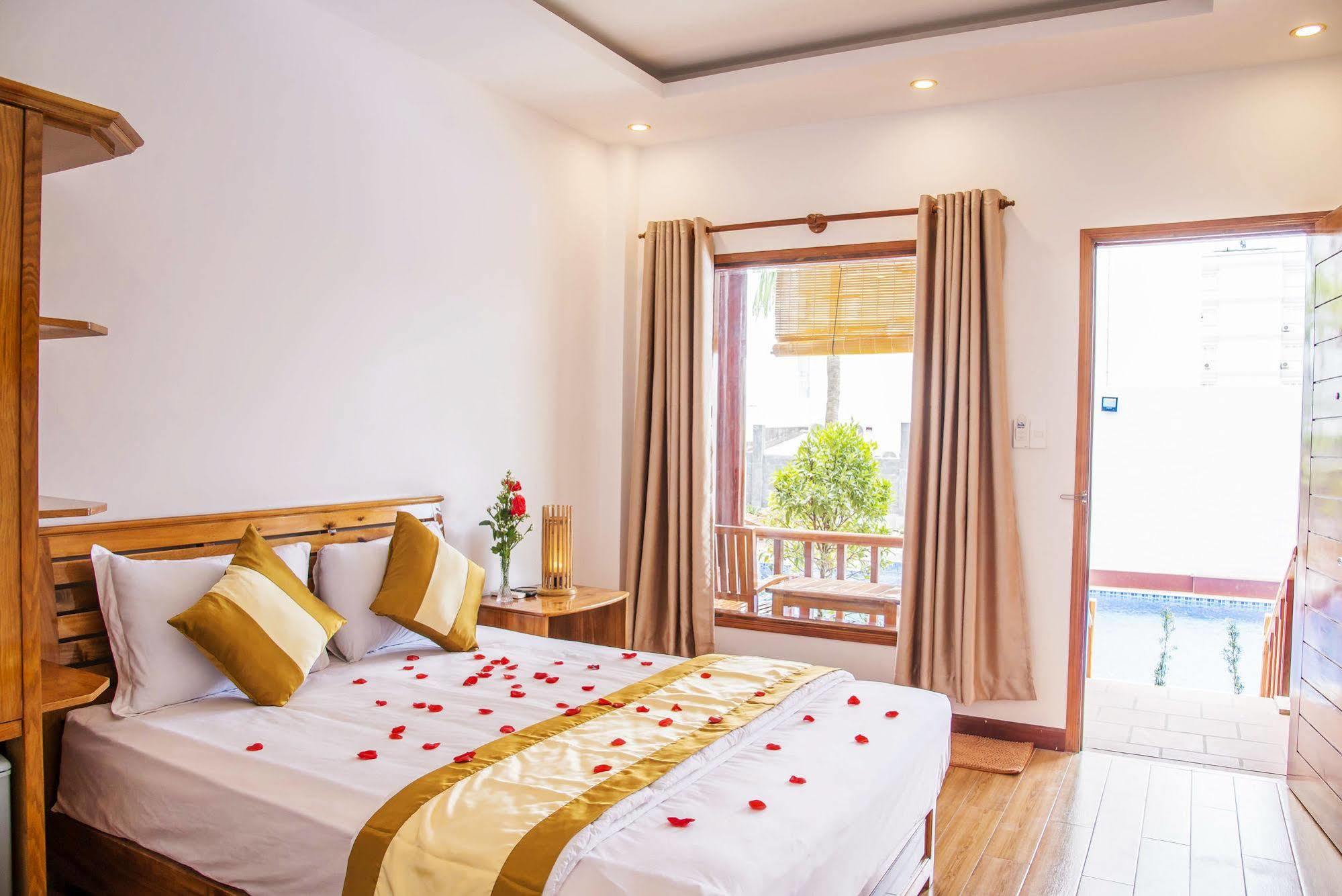 Dong Xuan Hong Hotel Phú Quốc Exterior foto