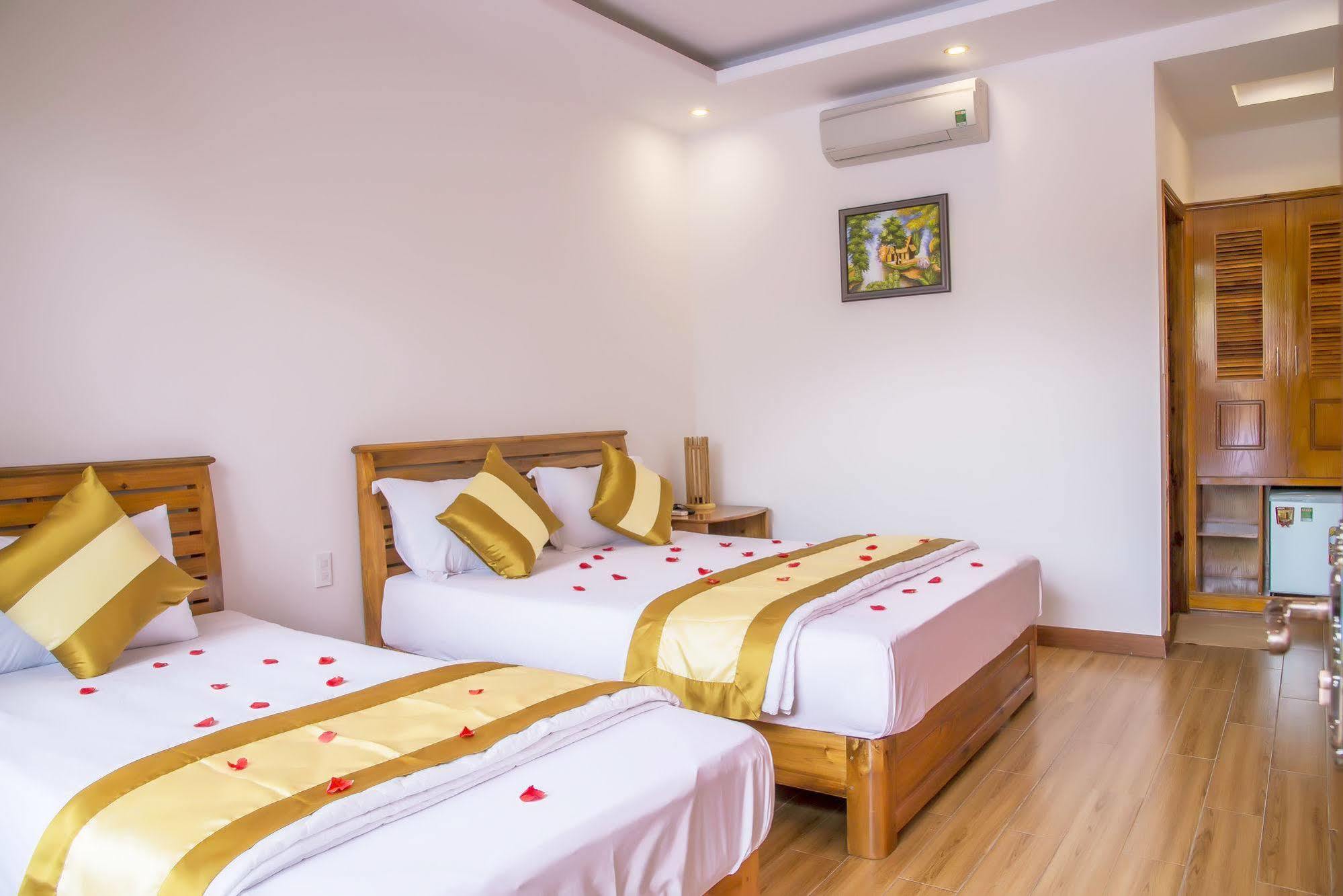 Dong Xuan Hong Hotel Phú Quốc Exterior foto